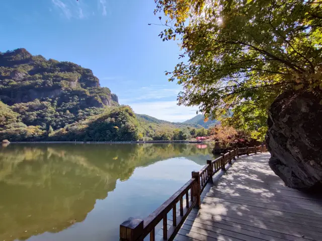 Eleven Tour Benxi - The first stop is Guanmen Mountain National Forest Park