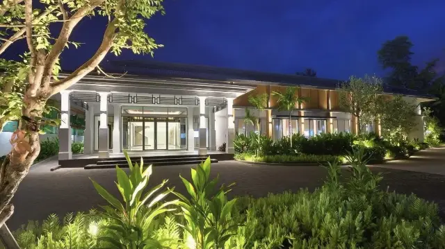 푸켓 섬에 꼭 가봐야 할 최고의 리조트!!