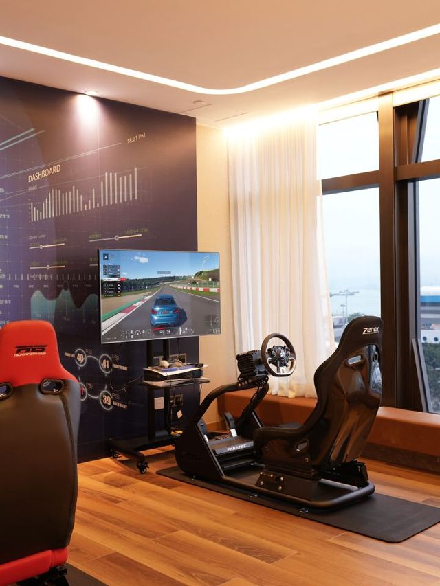 🌟 Hong Kong Havens: Unwind at One-Eight-One! 🌆🛏️