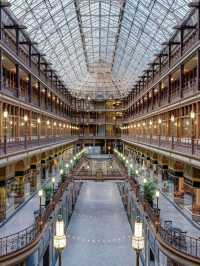 🌟 Cleveland's Chic Sleeps: Hyatt Regency Arcade 🏨✨