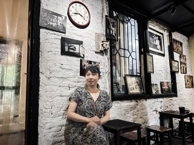Strolling Along the Old Quarter!
