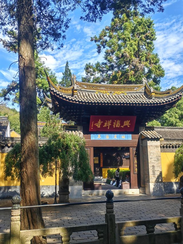 小城常熟，溫暖全世界。