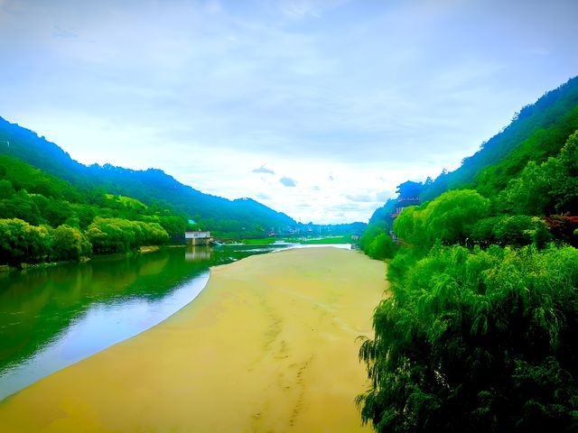 如果你來漢中一定要來這裡感受歷史的遺跡。