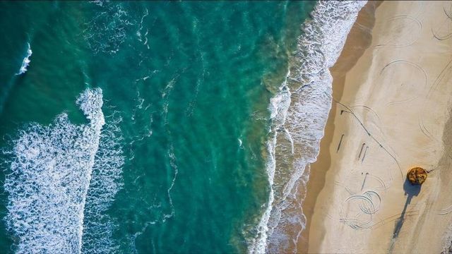 現下正當海南旅遊旺季，作為本地人，必須為大家獻上一份旅遊攻略。我將為大家盤點海南絕對不能錯過的十大必遊景點。