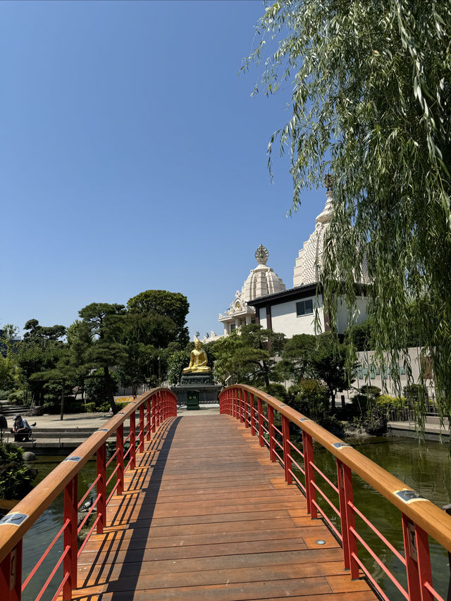 探訪心靈的平靜之地——日本川崎大師平間寺。