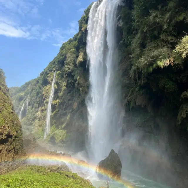 黔西南馬嶺河峽谷——地球最美裂縫。
