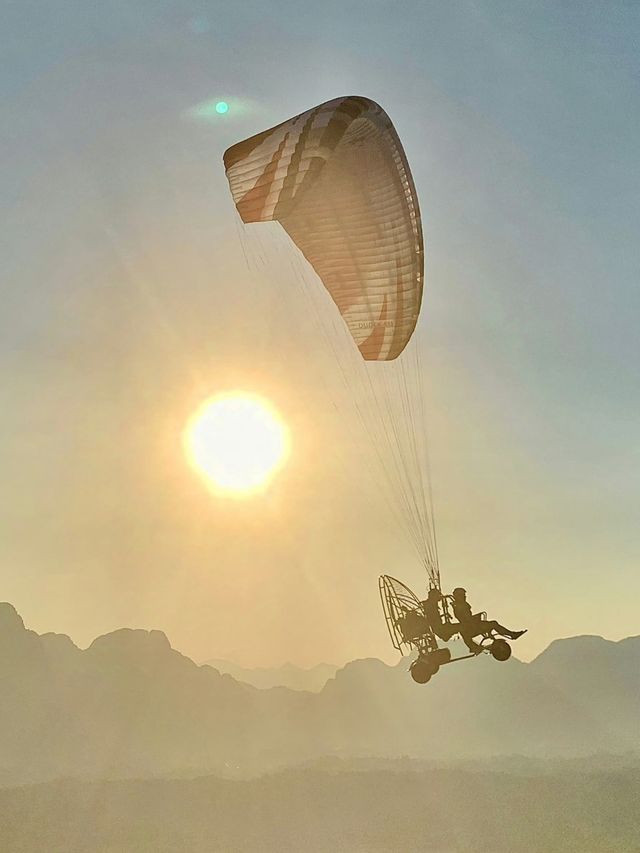 萬寧滑翔傘體驗，你不可錯過的天空之旅！