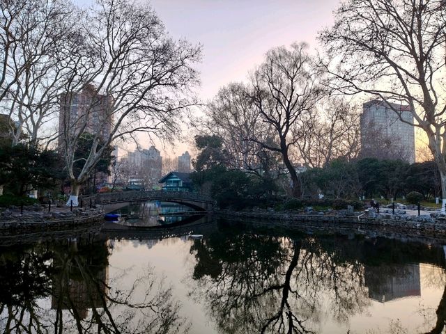 Lu Xun Park in Shanghai: A Must-Visit in China 🇨🇳🌳