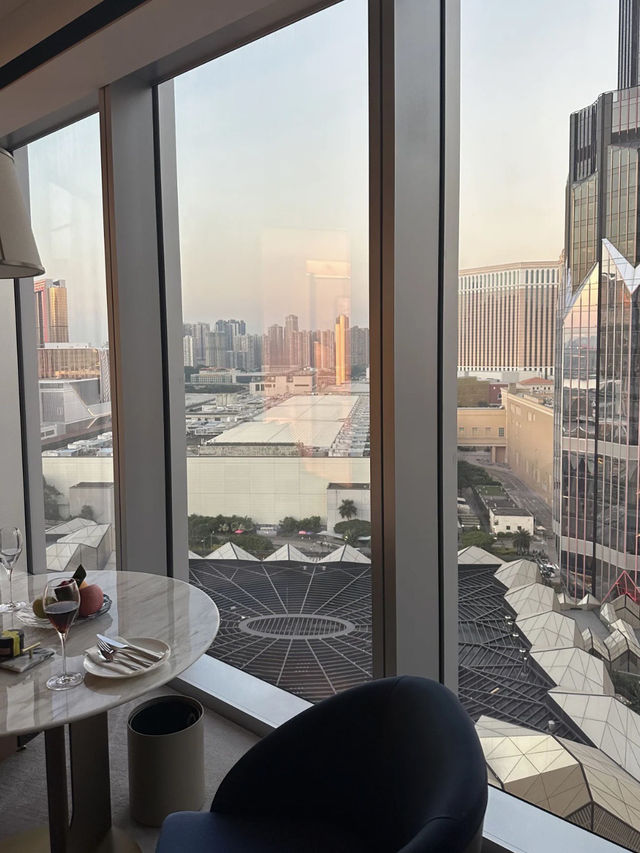 雲端之上的私人國度