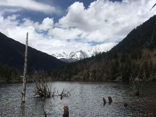 絕美川西，輕奢酒店；長樂未泱，共賞美景