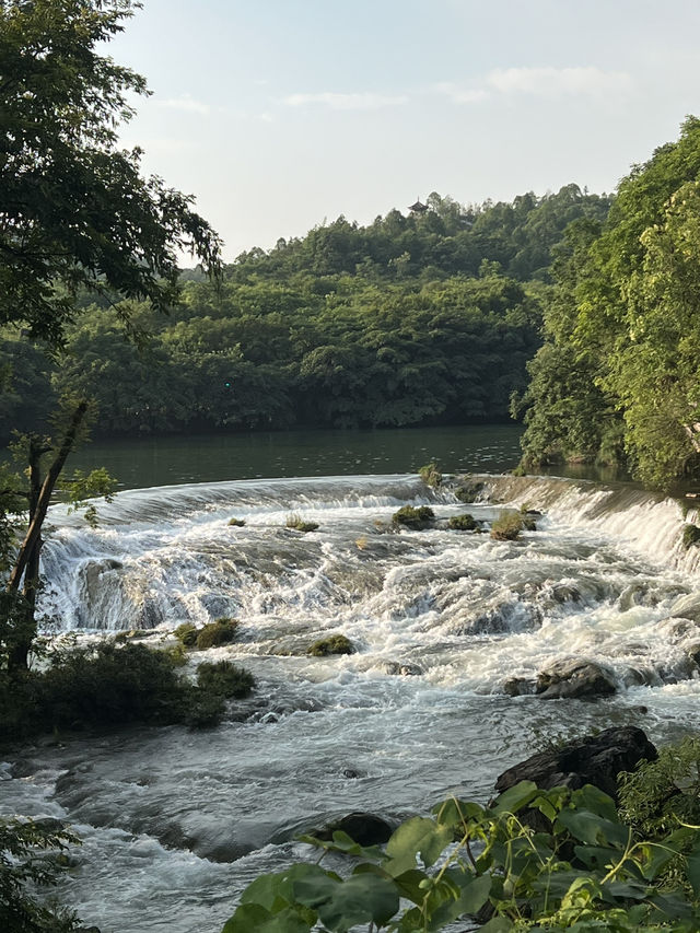 The amazing waterfall HUANGGUOSHUPUBU