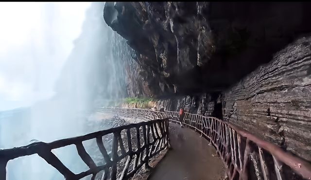 世界桌山-瓦屋山，來邂逅一場雲端的綺夢，奔赴這場心靈之約！