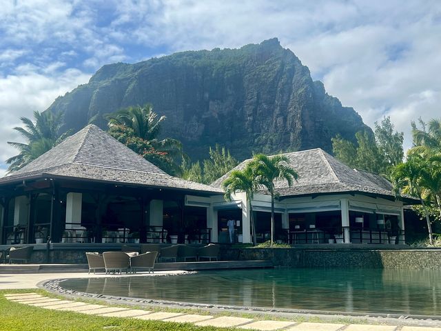 A Dream Getaway at Lux Le Morne A Dream Getaway at Lux Le Morne