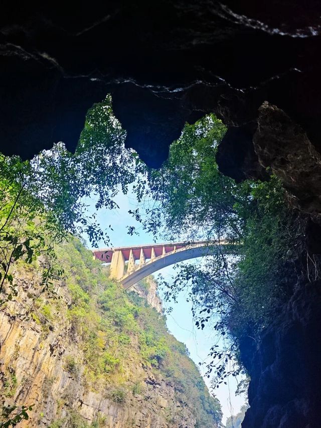 震撼人心的峽谷探險!義興馬嶺河峽谷2日深度遊指南 震撼人心的峽谷探險!義興馬嶺河峽谷2日深度遊指南