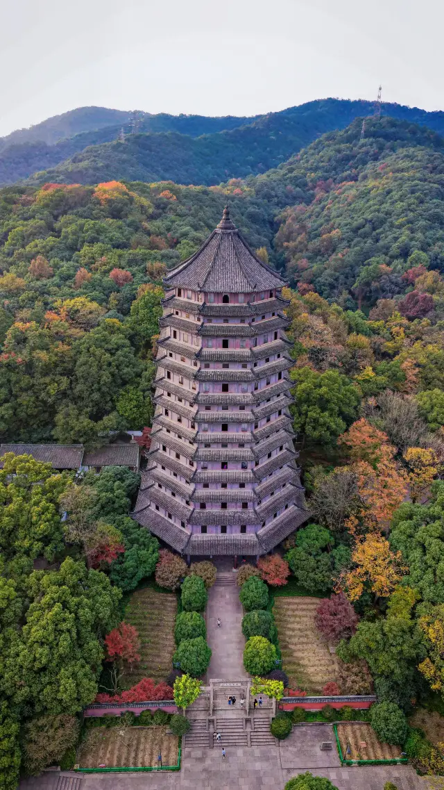 It turns out it was originally built by Qian Hongchu during the Taiping era