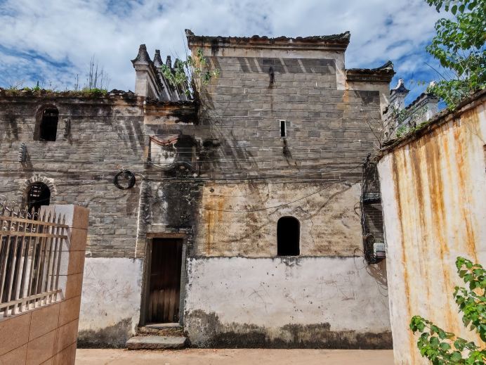 Skip Taihe! A hidden ancient tower and scenic spot with an average