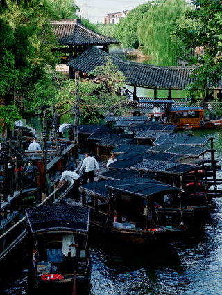 Wuzhen | Masuk ke "Mushroom House" dari "Back to Field" dan Nikmati Tempo Lambat Kota Air🌿