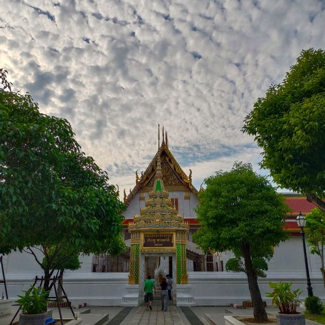 วัดระฆังโฆสิตาราม 
