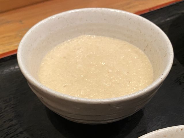 名古屋・栄。名古屋の美味しい定食ととろろの組み合わせ『肉料理・点心 泰山』