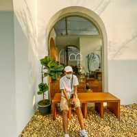 qoofe.cafe คาเฟ่ทูโทน สไตล์เกาหลี | สระบุรี