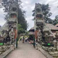 バリ島　【タマン・アユン寺院】