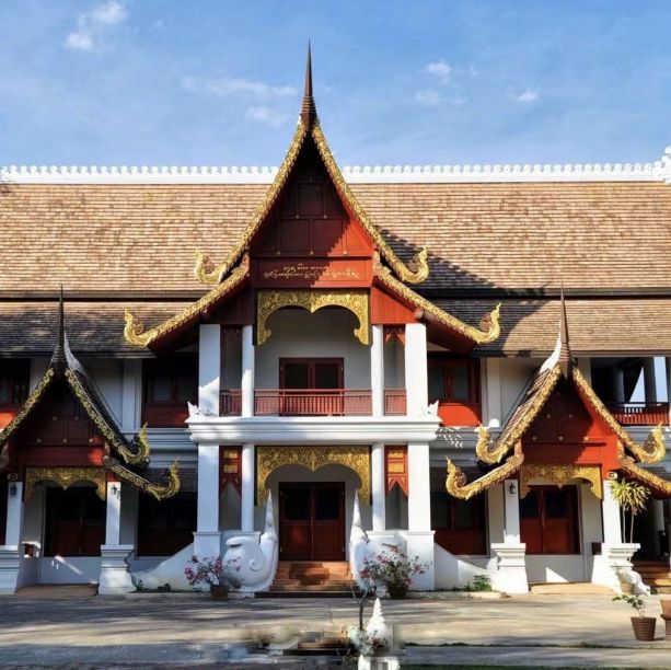 🕌🙏 清曼寺～清邁古城的佛塔奇蹟🕌🙏🏰⛩️🌸
