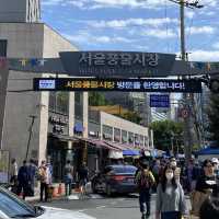 แหล่งรวมของวินเทจเกาหลีที่ Seoul Folk Flea Market