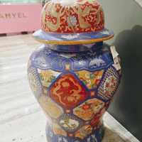 欣賞觸摸到博物館級別 , 精美工藝品！令人流連忘返！