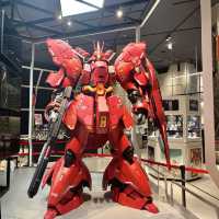 鋼彈迷不能錯過的地方‼️ 福岡的gundam base