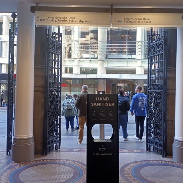 Iconic Shopping mall in Sydney 