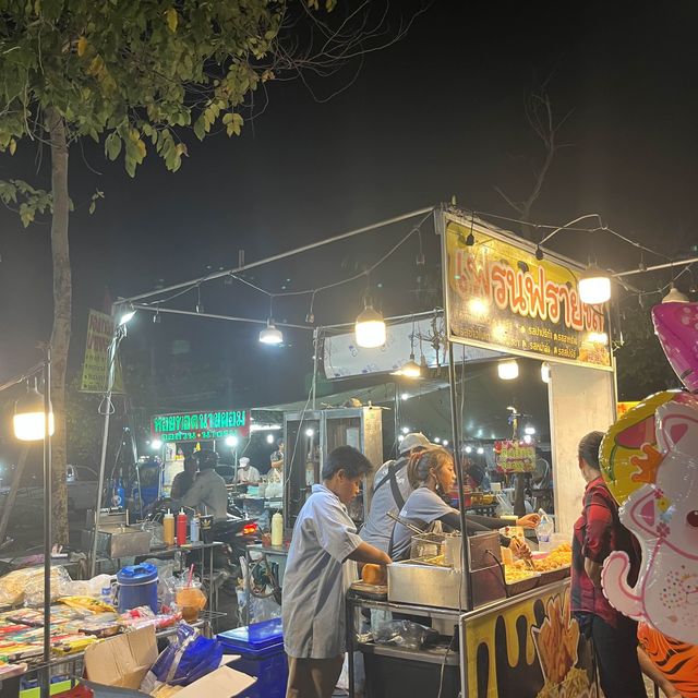 ตลาดองค์พระฯ ที่นครปฐม!!!