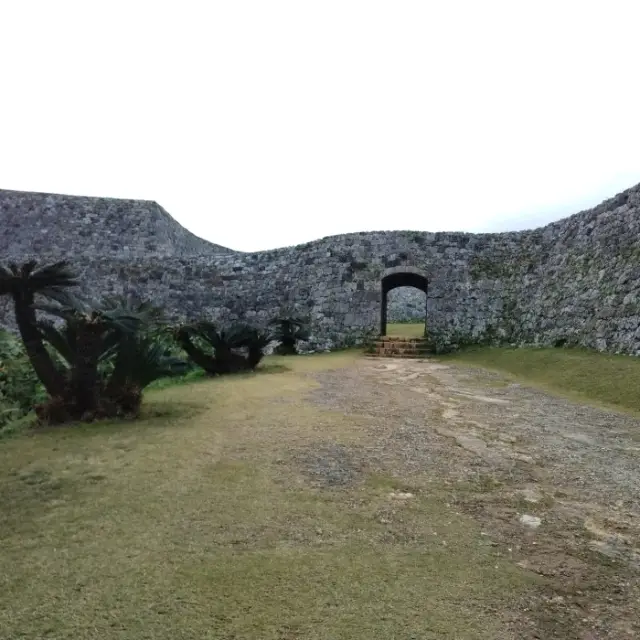 【世界遺産】座喜味城跡