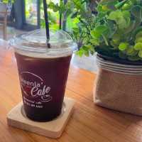 📍Neenla' Cafe
