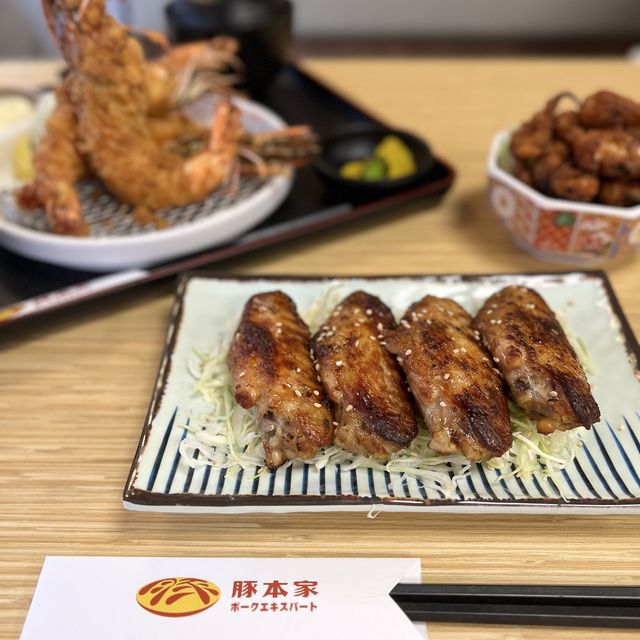 📍香港荃灣|豚本家 · 和式勁厚切吉列豬扒🐷 每啖勁厚肉夠曬口感! 📍香港荃灣|豚本家 · 和式勁厚切吉列豬扒🐷 每啖勁厚肉夠曬口感!