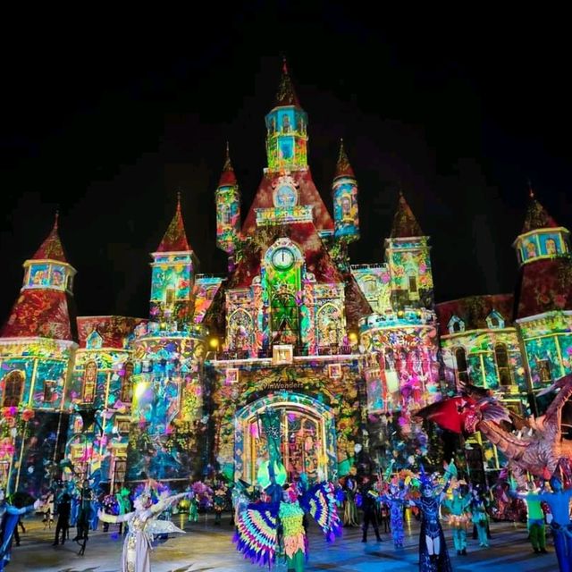 ญาจาง เมืองสวนสนุกบนเกาะสุดคุ้ม