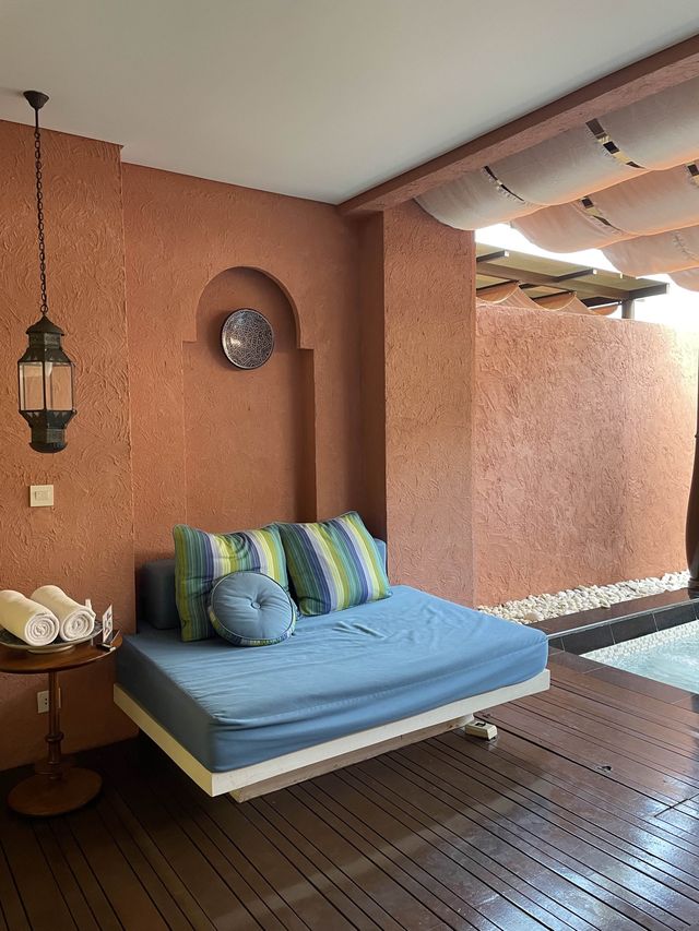 Marrakesh Huahin Beach Resort 
