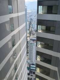 ที่พักวิวทะเลใจกลางเมืองญาจาง holi Panorama Nha Trang