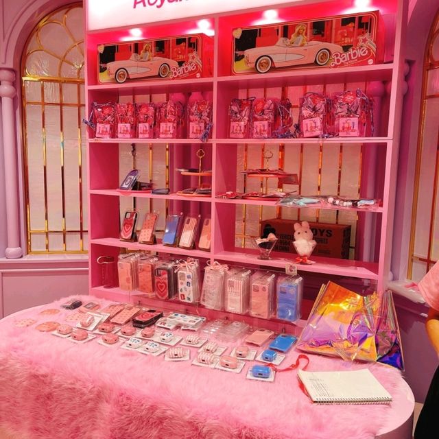 首爾限定 芭比限定店