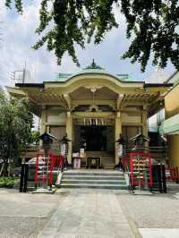 【東京都/矢先稲荷神社】馬術の天井絵が見られる神社
