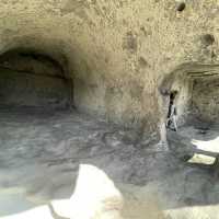 【ジョージア🇬🇪/月面のような岩でできた街の遺跡】