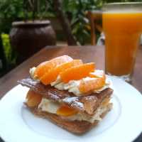 "Sunrise Delights: Brunch Extravaganza at Kenny Hills Bakers"