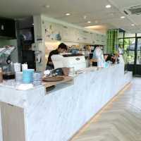 คาเฟ่เรือนกระจก กลางเมืองภูเก็ต