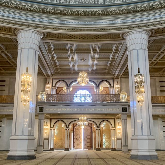 OUTSTANDING mosque with BIGGEST CARPET