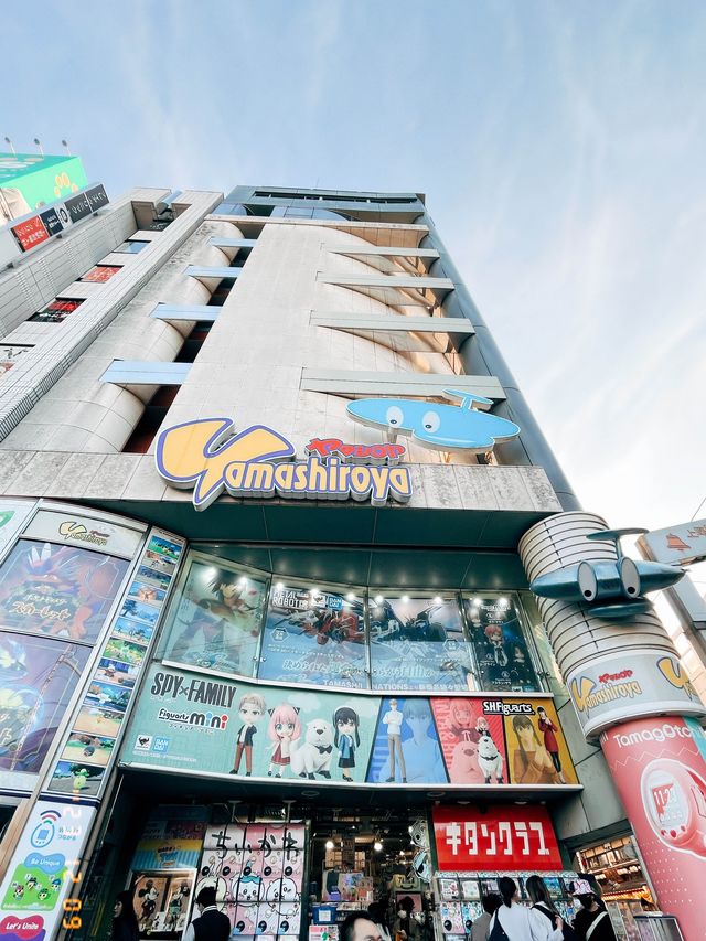 🇯🇵東京上野站玩具店👣總共六層樓的動漫周邊和電動周邊😍