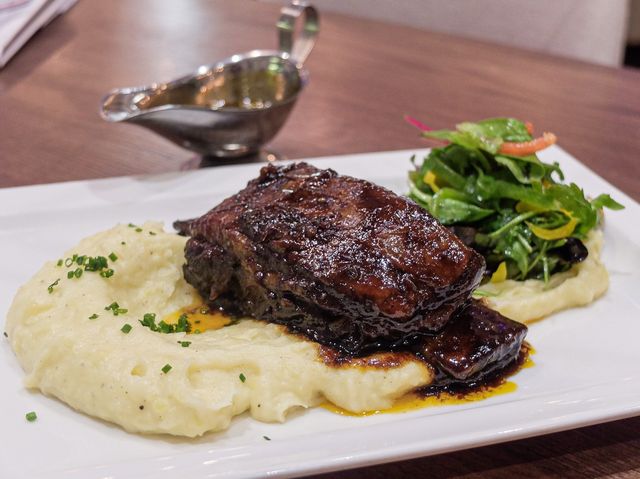 European Fare @ Mitts &. Trays