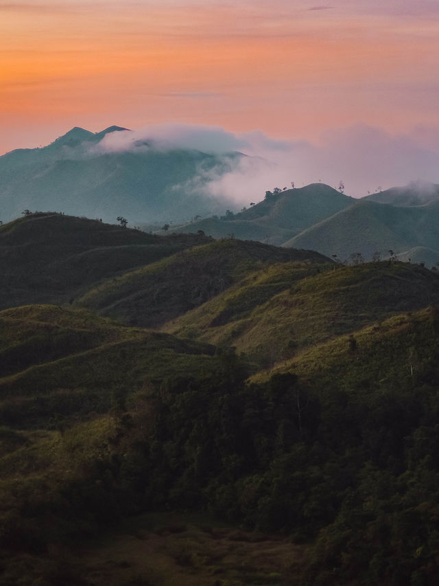 เนินช้างศึก จากบ้านอีต่อง ⛰️