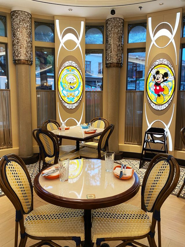 Quack Quack Quack restaurant 🐣🦆🐥
