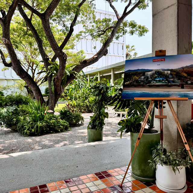 โรงแรมติดหาด The Standard Huahin