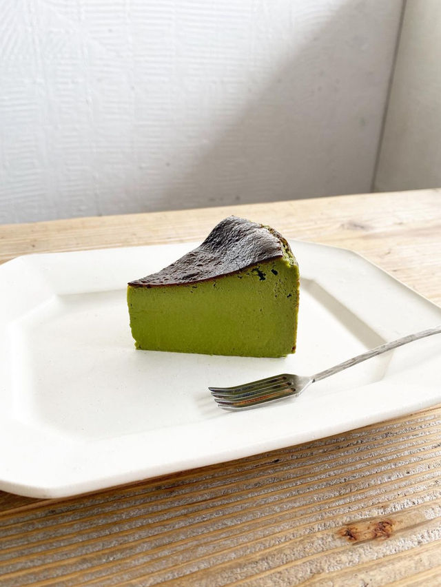 【福岡カフェ】光が差し込む明るい店内がとても素敵なカフェ