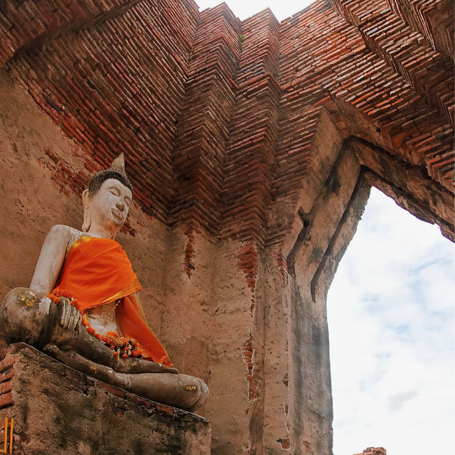 ขอพรองค์พระพิฆเนศเก่าแก่ ณ วัดนครหลวง อยุธยา